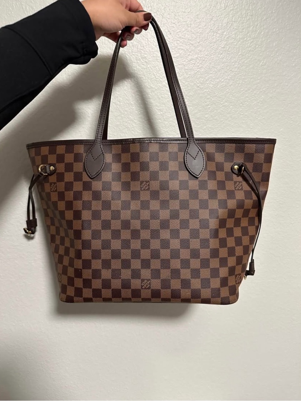 LV Neverfull